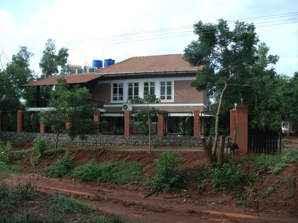 Inn Pondiville Forest Retreat Pondicherry Exterior photo